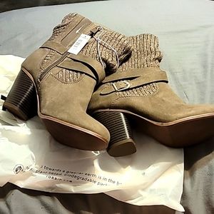 Torrid taupe sweater bootie